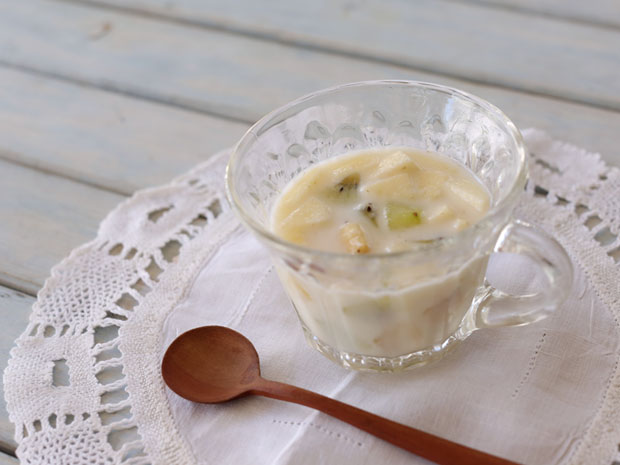フルーツ入りミルクスープ＜9ヵ月〜11ヵ月の離乳食レシピ＞