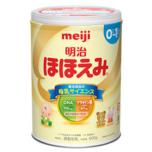 写真：「明治ほほえみ」（大缶）の商品パッケージ