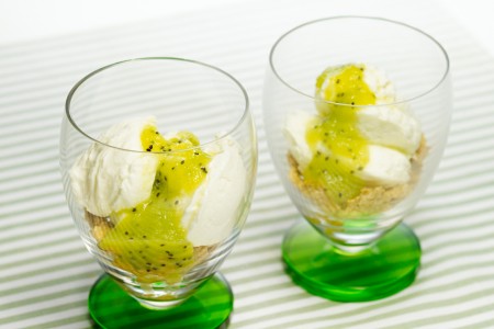 ヨーグルトクリームパフェ