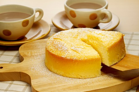 ヨーグルトとレモンのケーキ