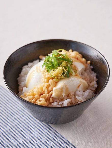 天かすとだし醤油YOFU丼